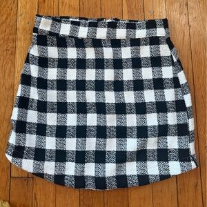 ⭐️ASOS Black & White Plaid Skirt